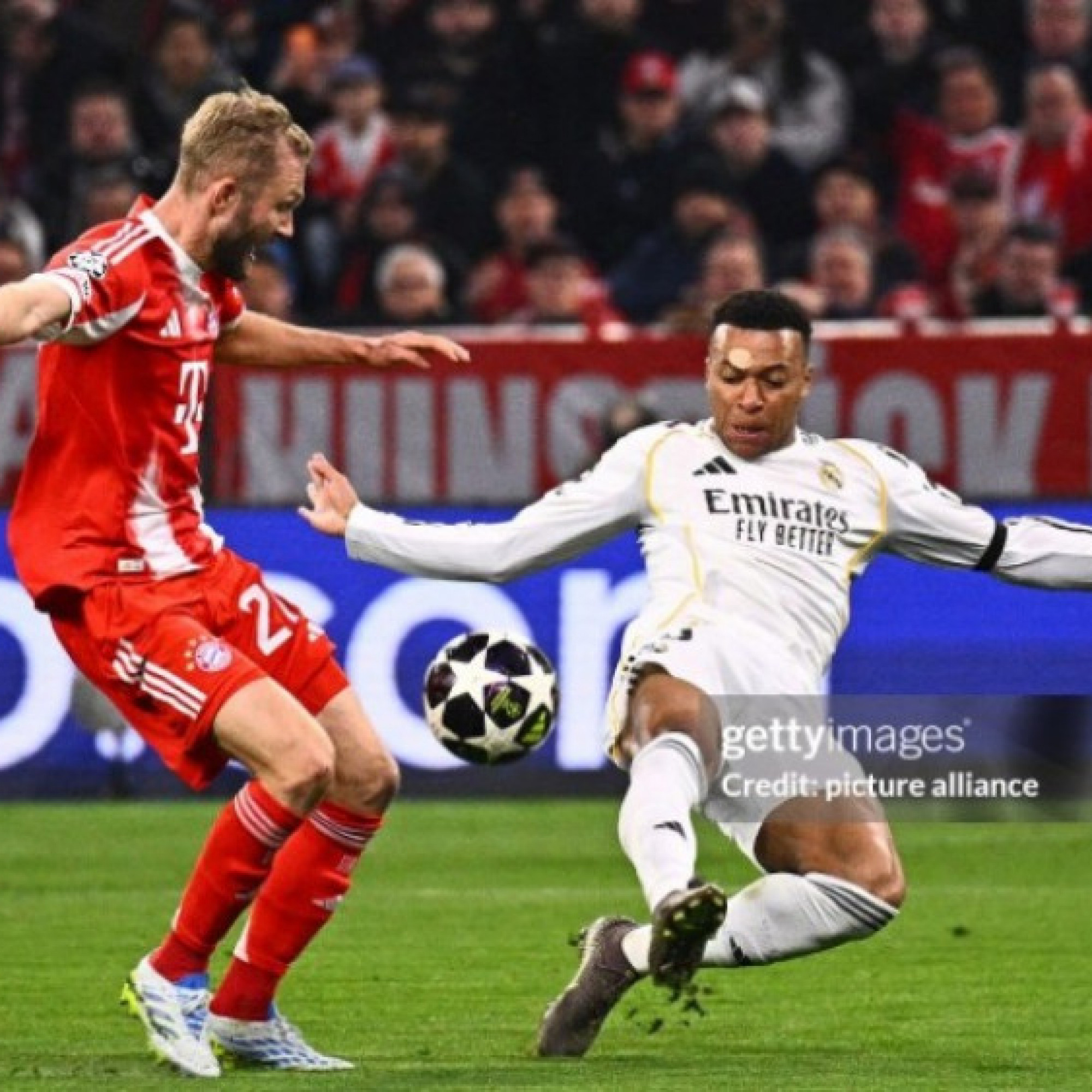  - Video bóng đá Bayern Munich - Real Madrid: Đại tiệc siêu phẩm, oan nghiệt thẻ đỏ (Cúp C1)