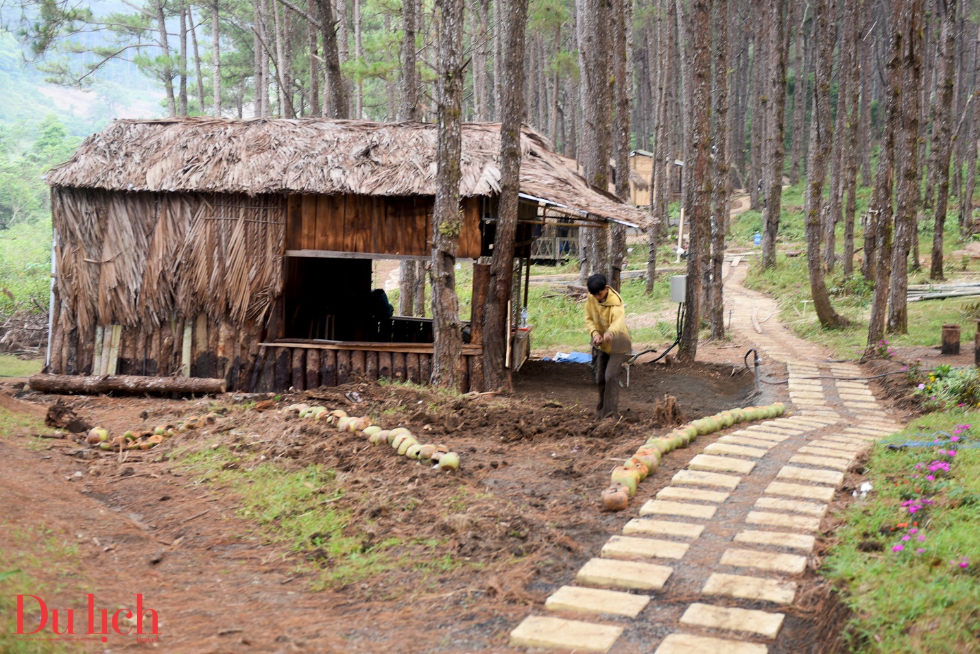 kon plong bao ve rung gan voi bao ton van hoa de phat trien du lich - 17