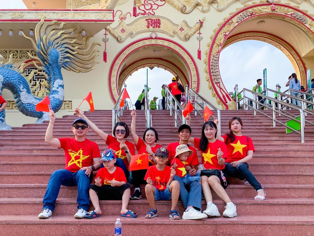 Kỳ nghỉ dài ngày đi đâu: Suối Tiên tung loạt ưu đãi hấp dẫn tháng 4 - 1