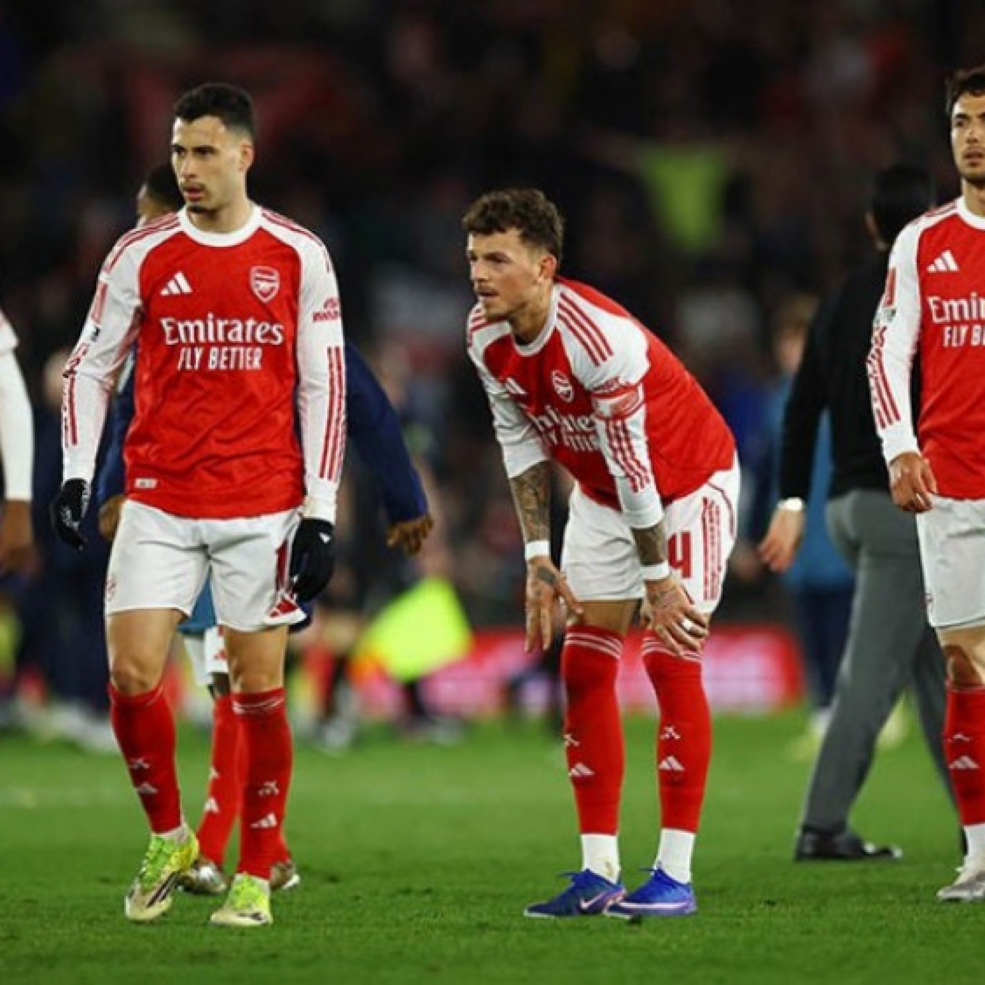  - Lời nguyền tháng Tư ám ảnh Arsenal, đối mặt cú sụp đổ đau đớn nhất lịch sử