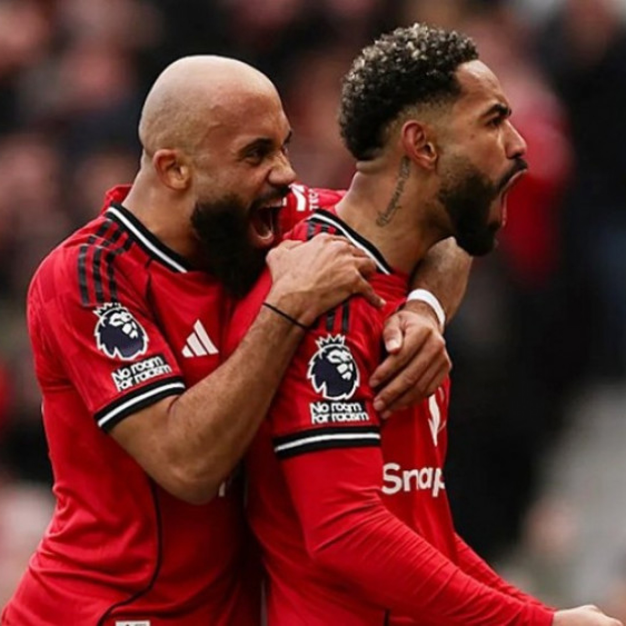  - Hàng công MU bùng nổ: "Ngũ hổ tướng" khuấy đảo, dẫn đầu Ngoại hạng Anh