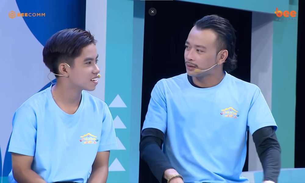 Gia đình sở hữu “gen sinh đôi” nhiều đời khiến MC Dương Hồng Phúc và Diễm Phương phải trầm trồ - 1