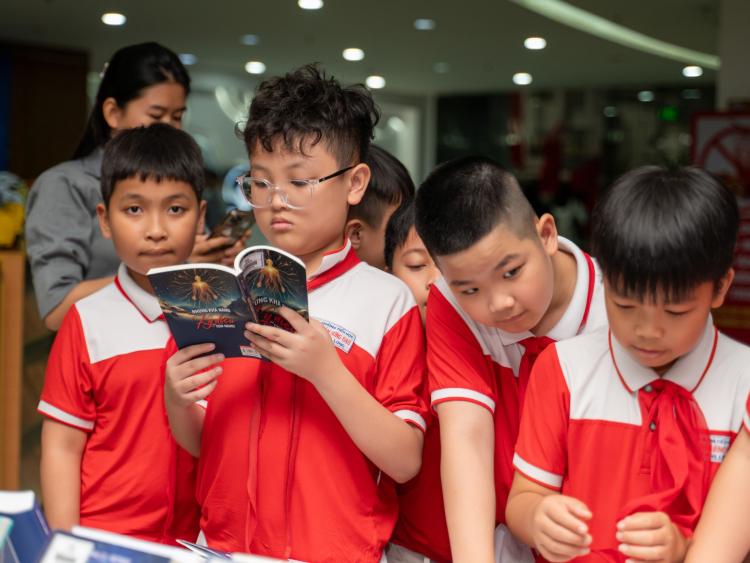 Quảng Ninh khai mạc Ngày sách và Văn hóa đọc Việt Nam năm 2026