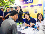 Bi kịch ‘thừa kinh nghiệm, thiếu tương lai’: Vì sao thị trường lao động đang quay lưng với tuổi trung niên?