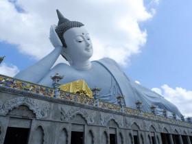  - Độc đáo ngôi chùa có tượng Phật nằm lớn nhất Việt Nam