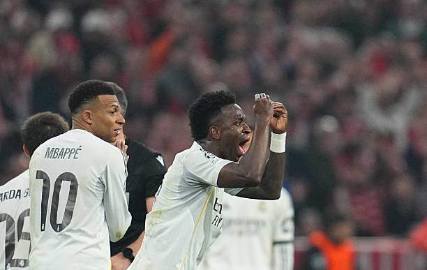 Real tụt dốc từ ngày Vinicius được chiều như "ông trời con", Perez phải chịu trách nhiệm - 2