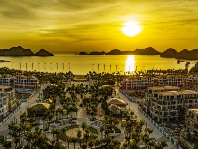 Sun Bavaria Cát Bà: Nhà hàng bia 690 chỗ sở hữu tiện ích hồ bơi và bãi biển riêng độc bản