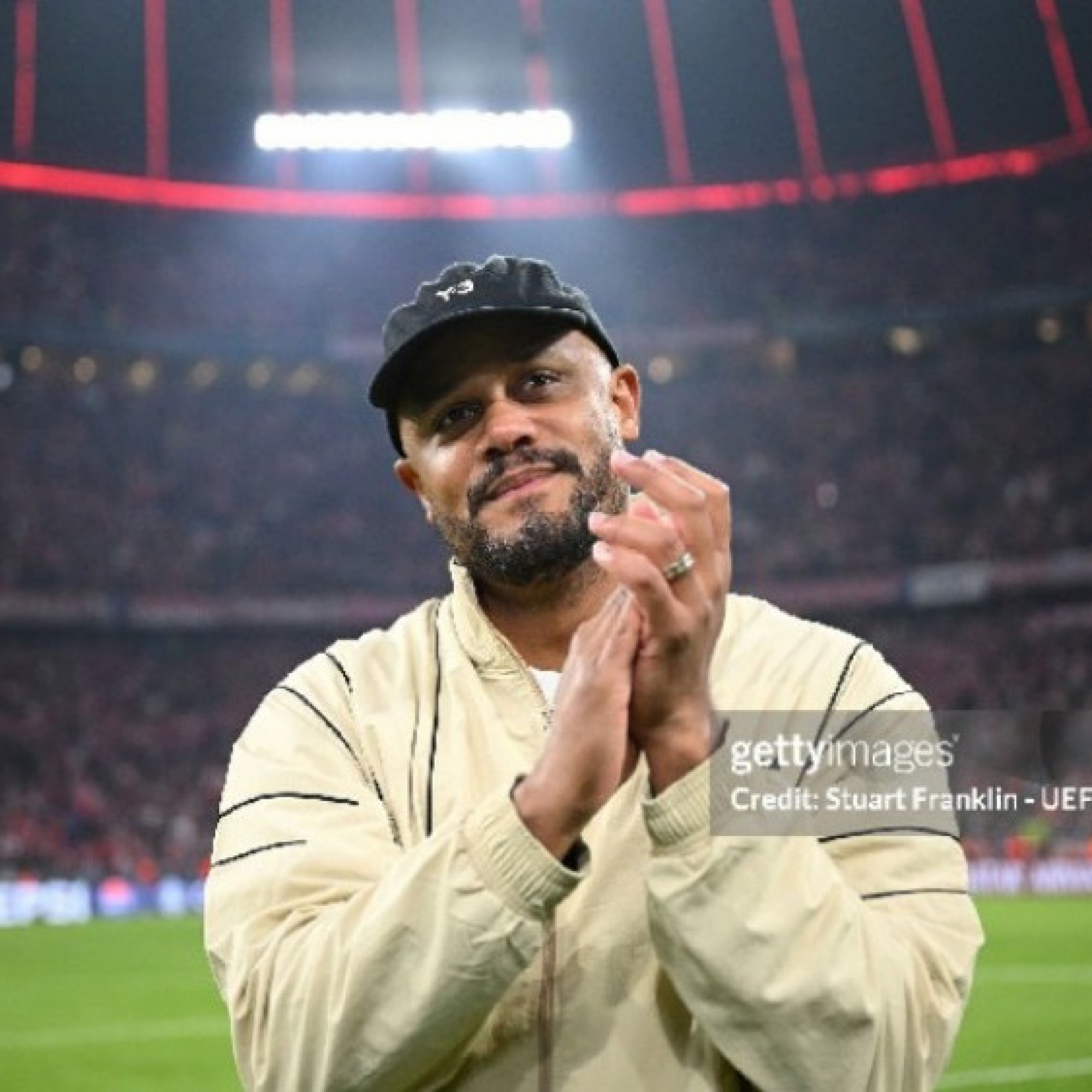  - Giải mã Vincent Kompany: Từ HLV rớt hạng đến ứng viên vô địch châu Âu ở Bayern Munich