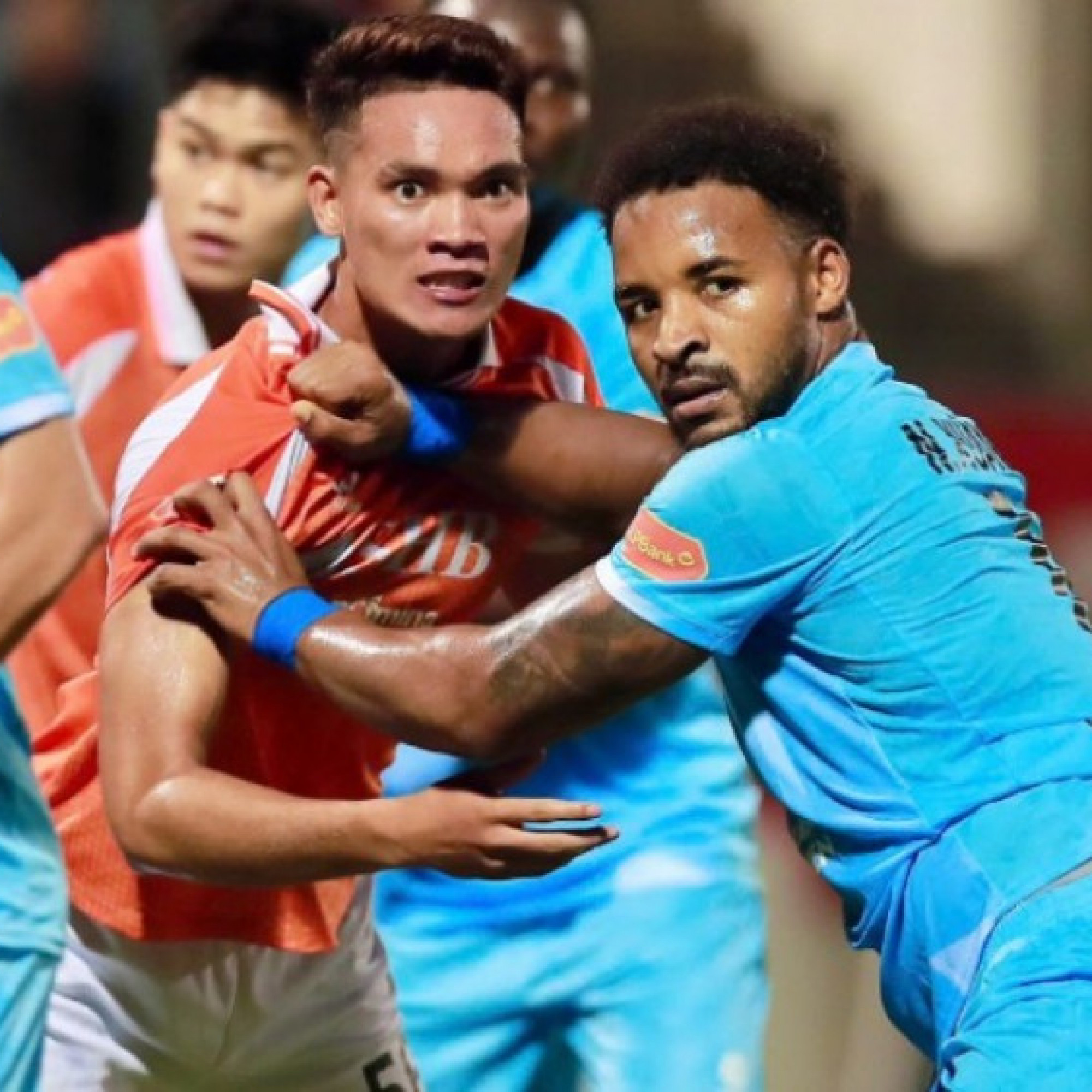  - Video bóng đá Đà Nẵng - Nam Định: Rực rỡ, cay đắng thẻ đỏ (V-League)