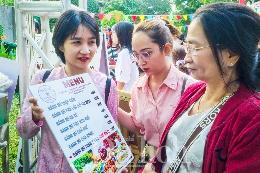 Bánh mì Sài Gòn: Những lát cắt văn hóa ẩn mình trong lớp vỏ giòn tan - 3