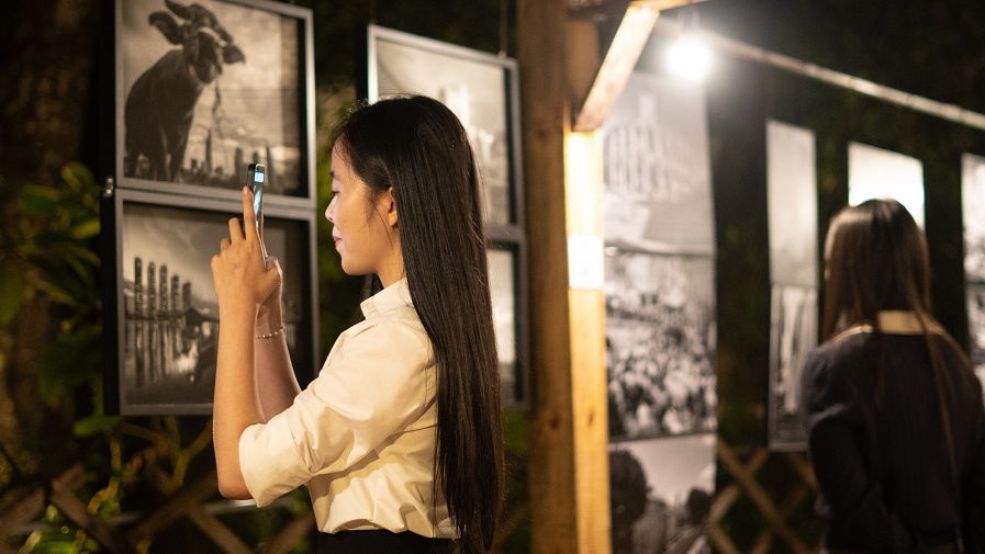 Tìm lại “Ký ức các thành phố” tại xứ ngàn hoa - 10