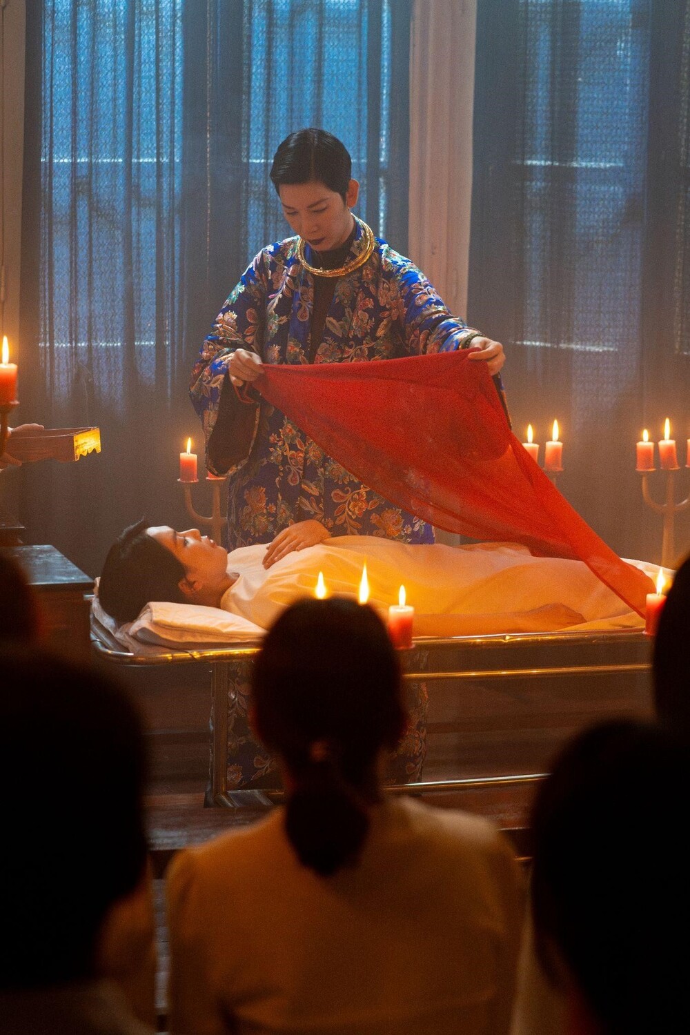 Lê Xuân Tiền lần đầu kết hợp với Ngọc Trinh trong 'Thẩm mỹ viện âm phủ’ - 1