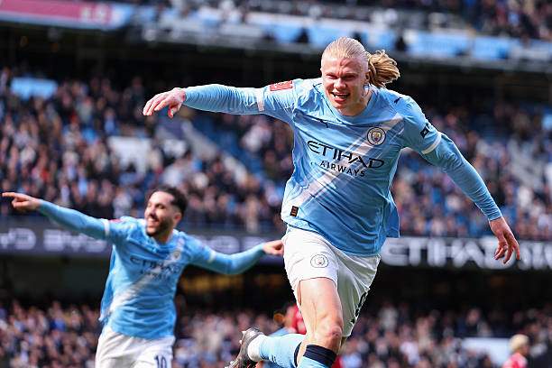 Nóng bảng xếp hạng Ngoại hạng Anh: Man City dự kiến lên đầu bảng đêm thứ Tư, Liverpool bỏ xa Chelsea - 1