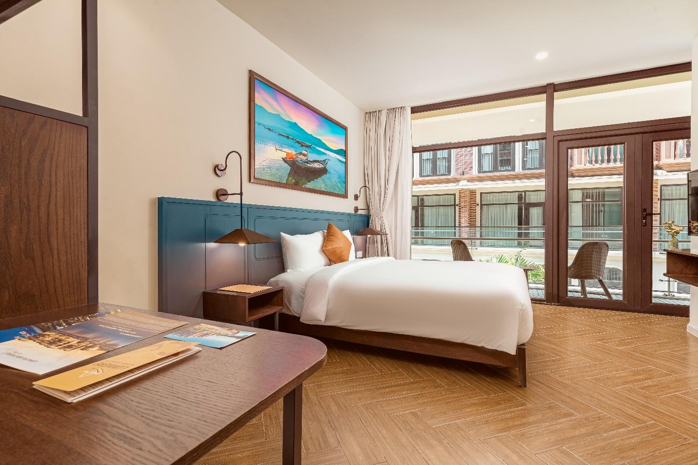 Lumiere Boutique Vỹ Dạ: Một trái tim - Một Huế mới - 2