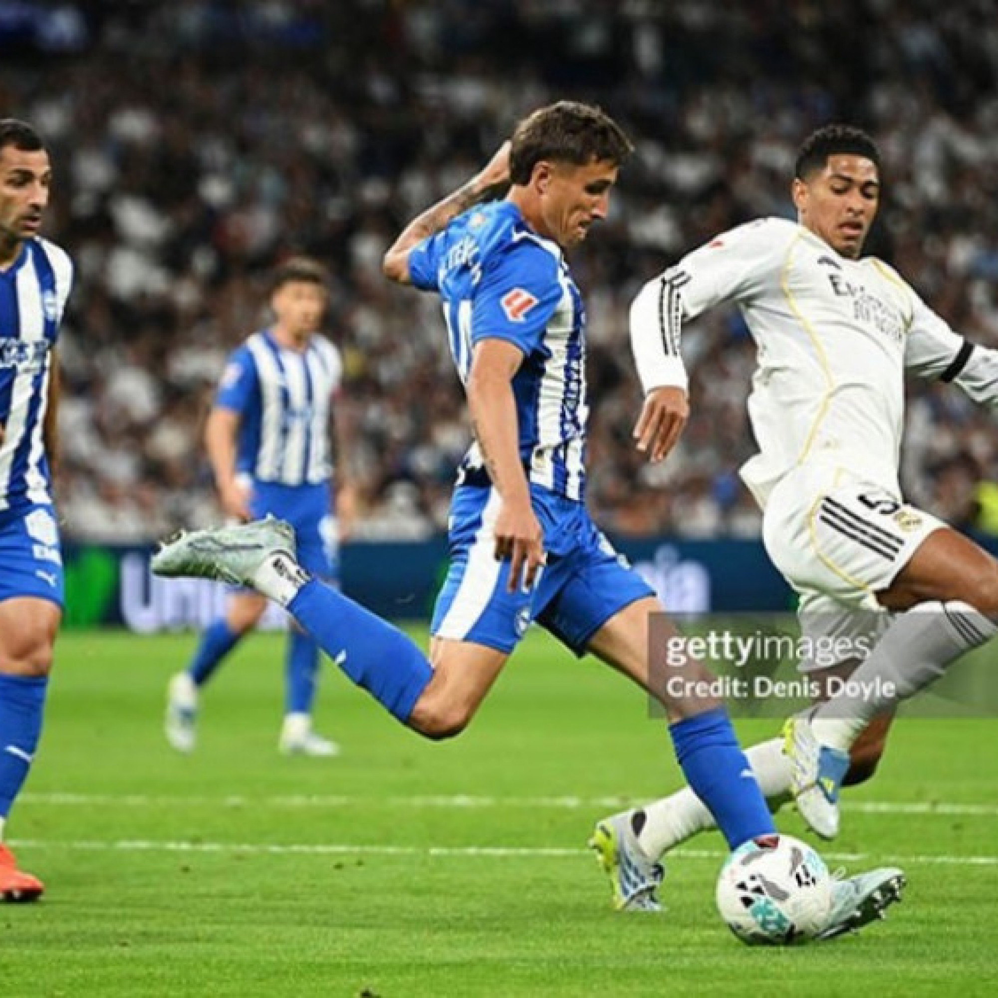  - Trực tiếp bóng đá Real Madrid - Alaves: "Kền kền trắng" đi tìm bàn thứ hai (La Liga)