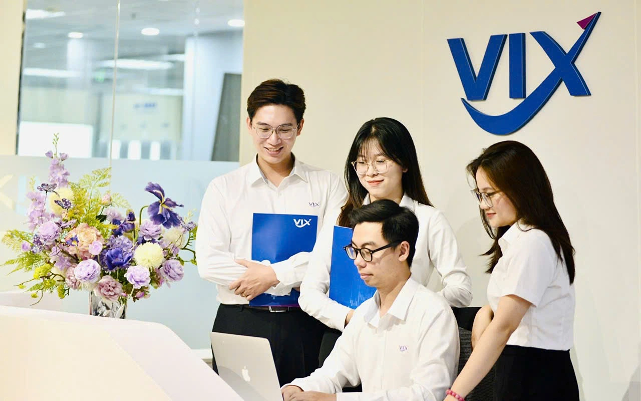 Lợi nhuận chứng khoán VIX bốc hơi 63% giữa bão tự doanh - 1