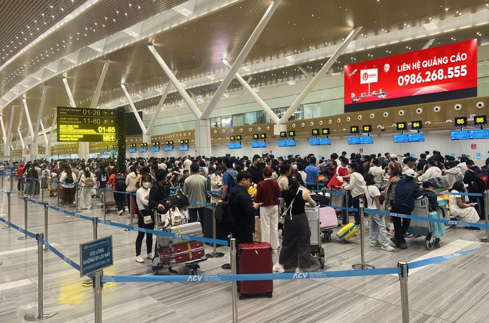 Nhiều chặng bay từ TP.HCM đạt 100% công suất dịp 30/4 - 1