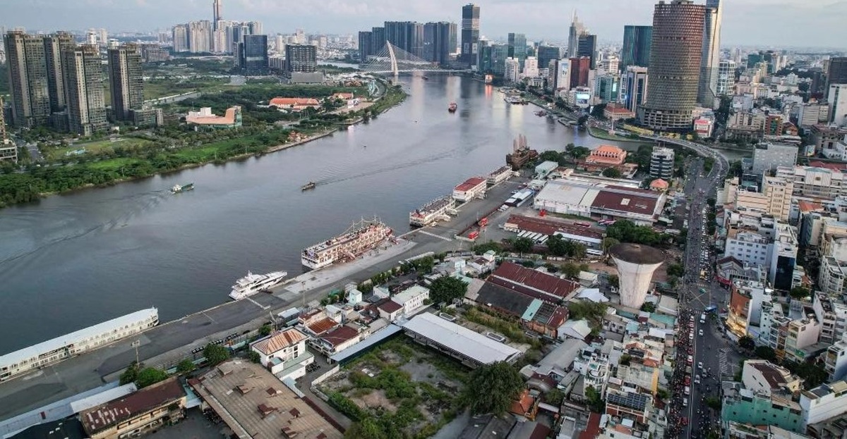 Đề xuất mở rộng đường Nguyễn Tất Thành đồng thời với tuyến đường sắt Bến Thành - Cần Giờ - 1