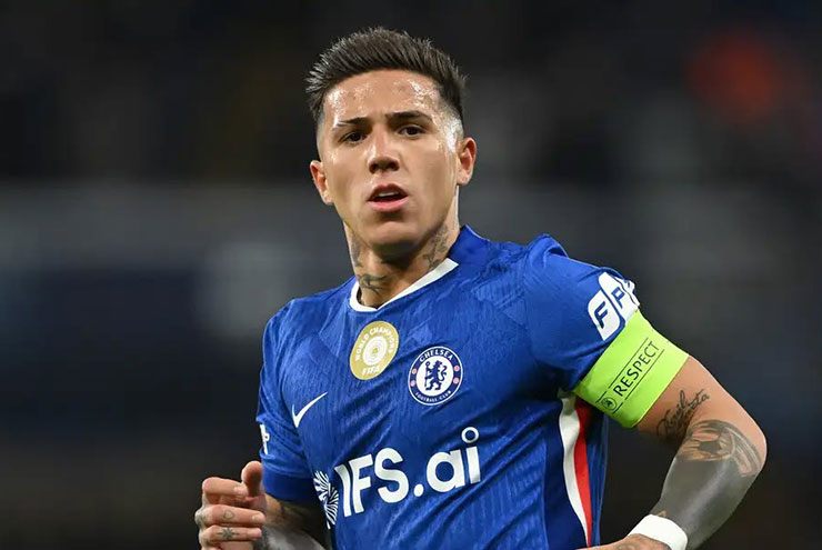 Chelsea thêm lao đao: Enzo Fernandez có thể ra đi hè này, gia nhập CLB đối thủ - 1