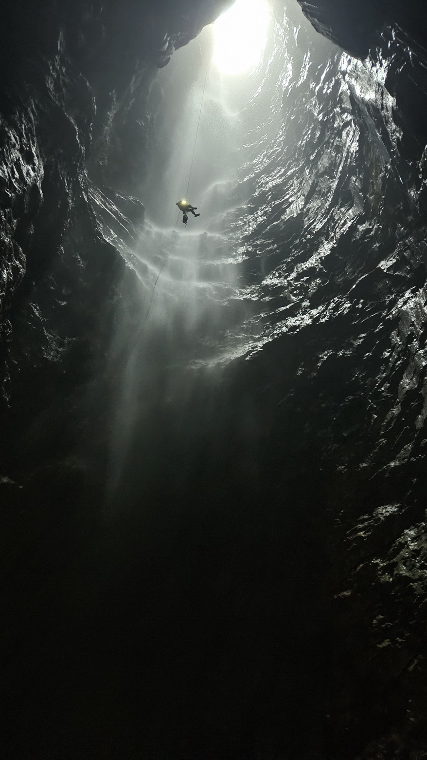 Công bố phát hiện nhiều hang động mới ở Vườn quốc gia Phong Nha - Kẻ Bàng - 1