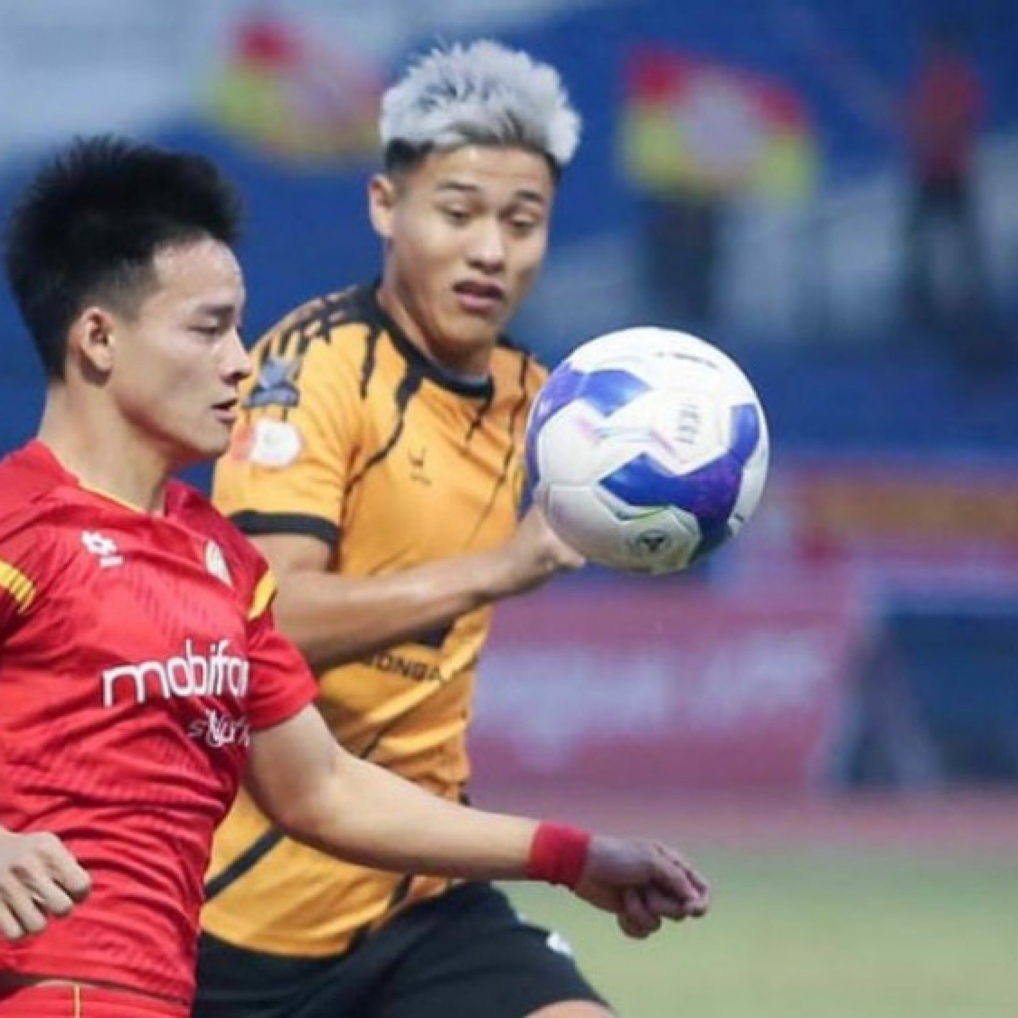  - Video bóng đá Thanh Hóa - PVF-CAND: Hiệp 2 định đoạt, đỉnh cao đua trụ hạng (V-League)