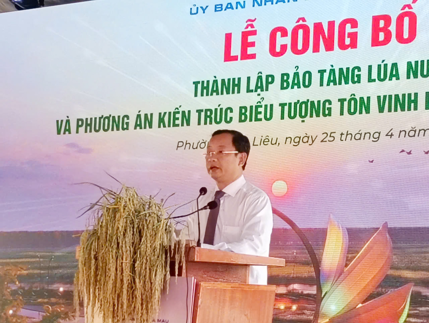 Giám đốc Sở Văn hóa, Thể thao và Du lịch Cà Mau nói về những công trình tôn vinh hạt lúa - 1