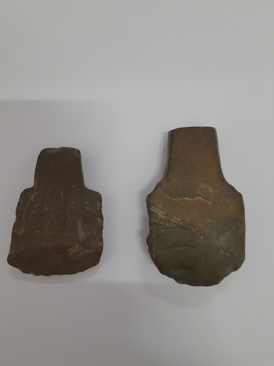 Phát hiện rìu đá khoảng 5.000 năm tuổi trong hang Én ở Vườn quốc gia Phong Nha - Kẻ Bàng - 1