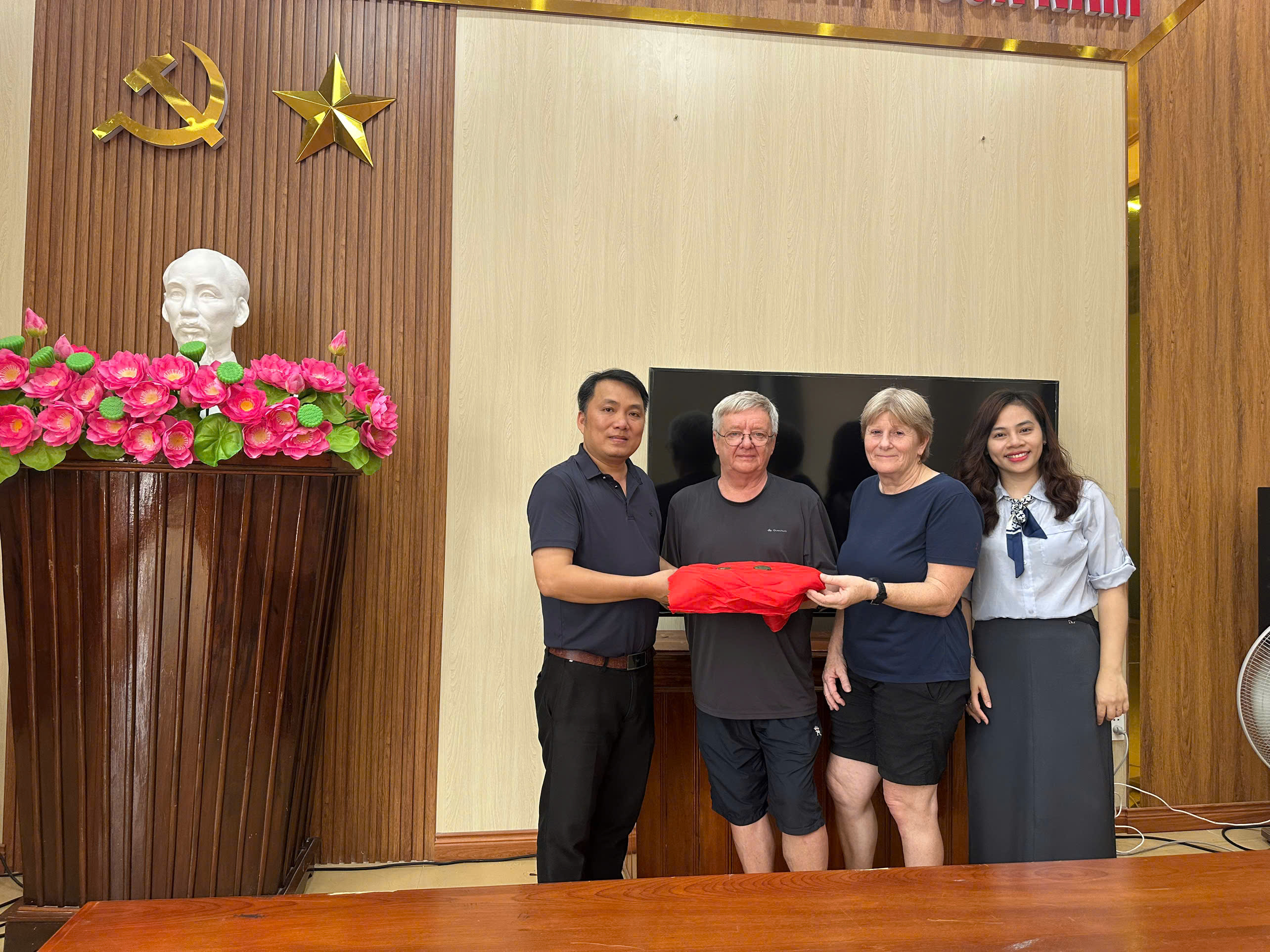 Phát hiện rìu đá khoảng 5.000 năm tuổi trong hang Én ở Vườn quốc gia Phong Nha - Kẻ Bàng - 3