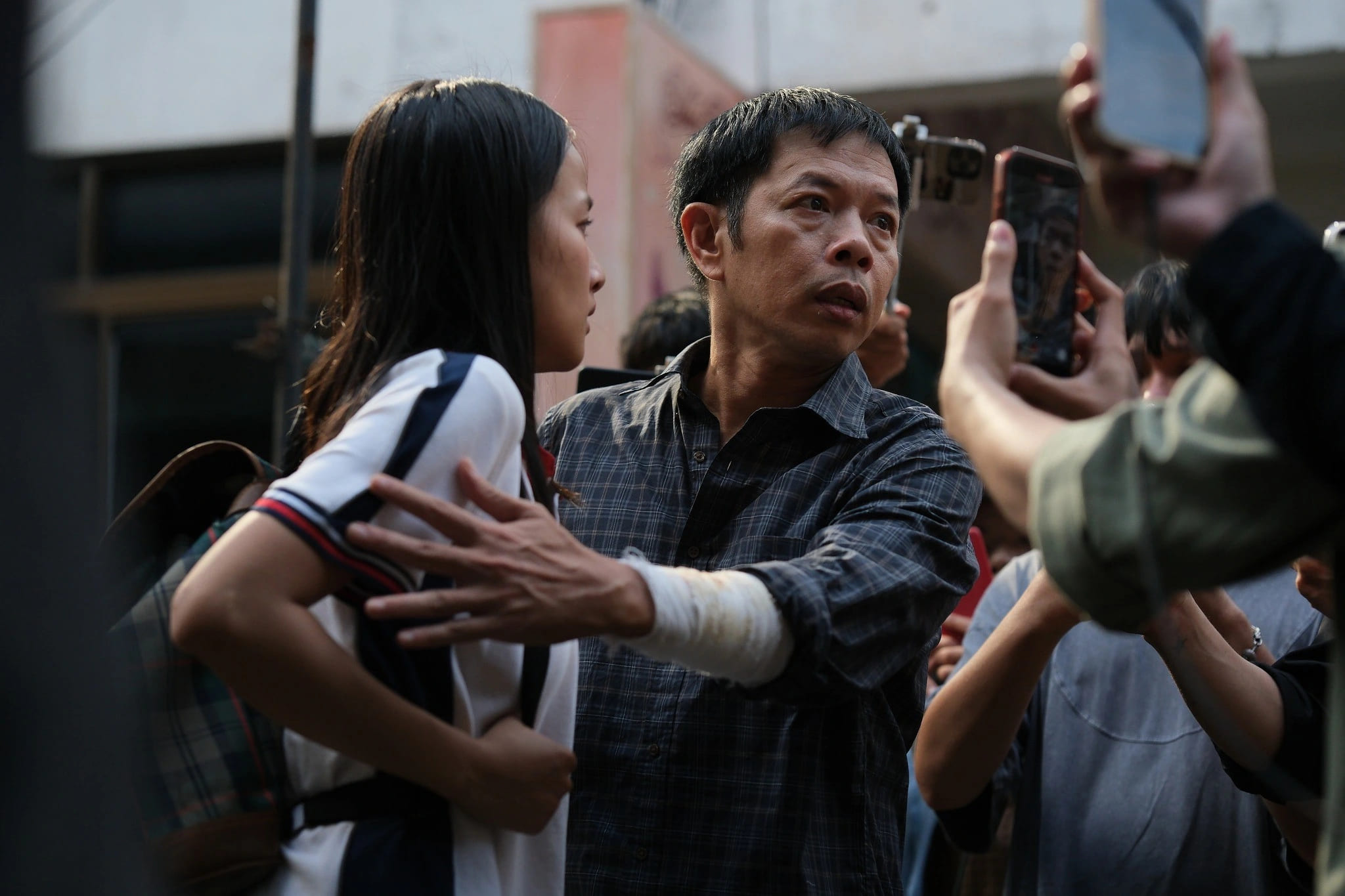 Văn Mai Hương hát nhạc phim "Anh Hùng" - 2