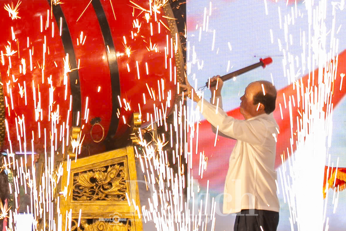 Hướng về cội nguồn, du lịch TP.HCM thêm sức hút dịp Giỗ Tổ Hùng Vương - 15