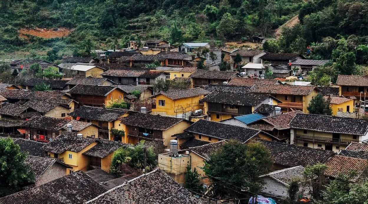 'Cháy' phòng, 'cháy' vé khắp nơi trong kỳ nghỉ lễ Giỗ Tổ và 30/4 - 2