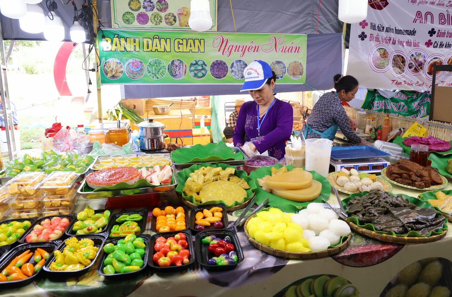 'Hương vị đất trời' tại Lễ hội Bánh dân gian Nam Bộ - 2