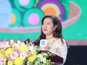  - Bánh dân gian Nam Bộ kết hợp với du lịch tạo nên một sản phẩm đặc sắc