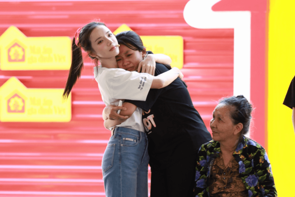 Hơn 2,6 tỷ đồng được trao sau 3 ngày ghi hình “Mái ấm gia đình Việt” tại TP.HCM - 5