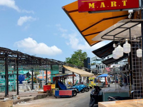 Mua sắm - Chợ đêm Phú Quốc tháo dỡ một phần nhưng vẫn hoạt động bình thường