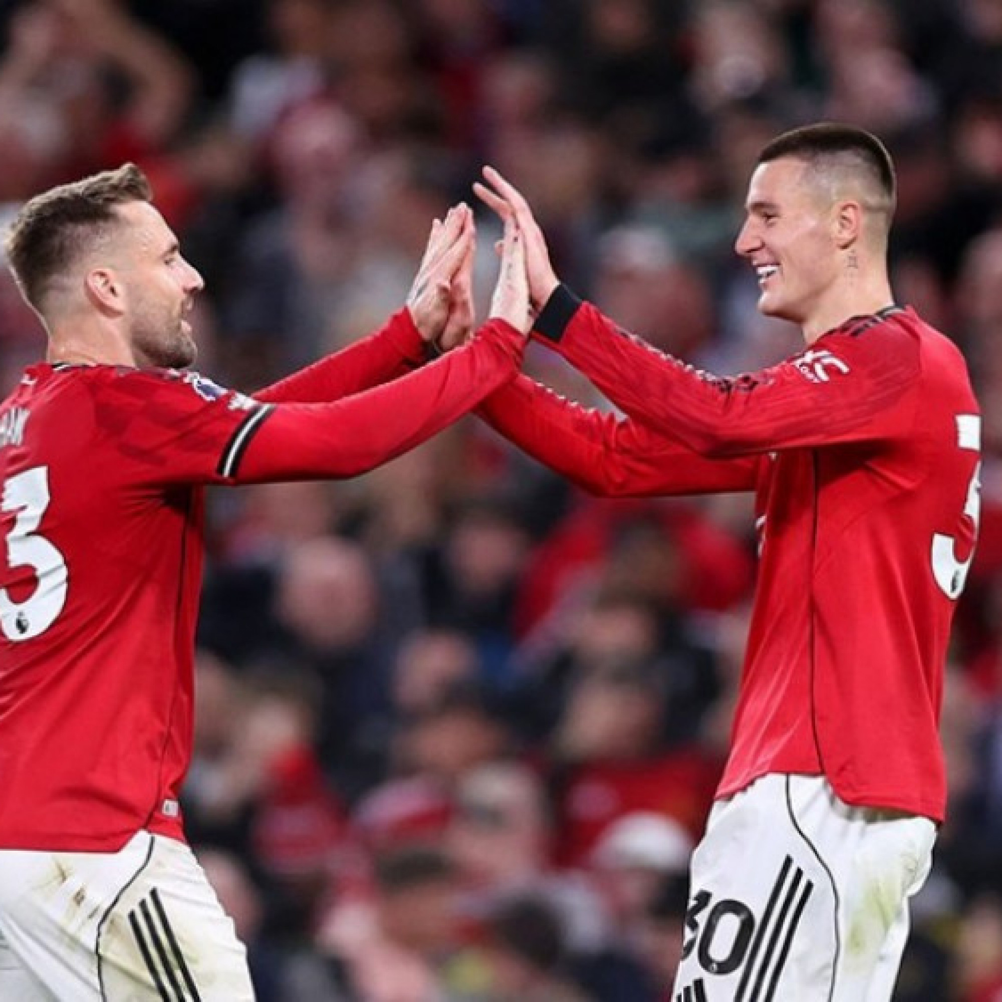  - Nóng bảng xếp hạng Ngoại hạng Anh: MU củng cố top 3, chắc suất dự Cúp C1