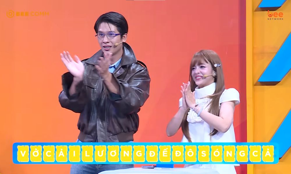 “Người tình màn ảnh” của Lê Hạ Anh gây bất ngờ khi không hẹn mà mặc đồ đôi với Trần Phong - 3