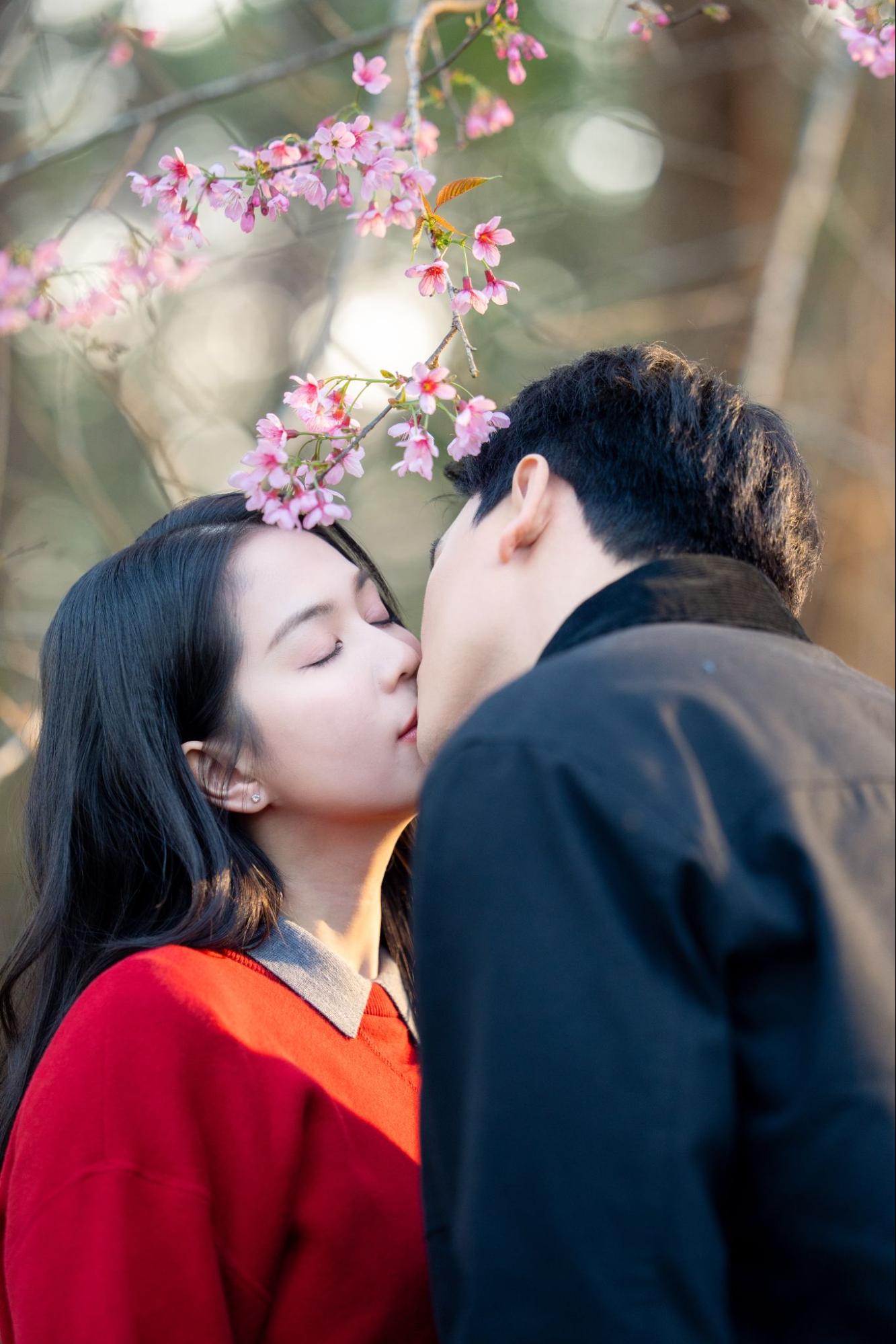 Lê Xuân Tiền - Ngọc Trinh lần đầu nên duyên màn ảnh trong "Thẩm mỹ viện âm phủ" - 3