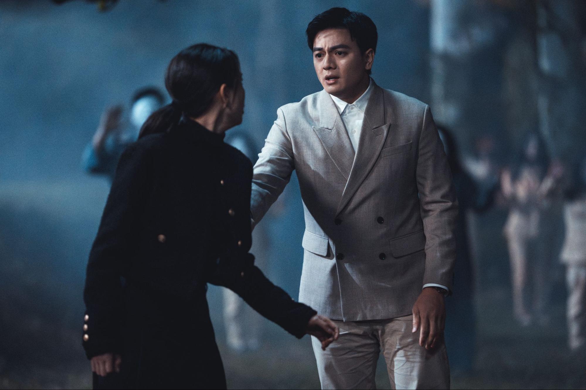 Lê Xuân Tiền - Ngọc Trinh lần đầu nên duyên màn ảnh trong "Thẩm mỹ viện âm phủ" - 4