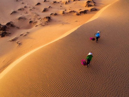  - Đồi cát Mũi Né lọt Top 9 kỳ quan thiên nhiên đẹp nhất Việt Nam