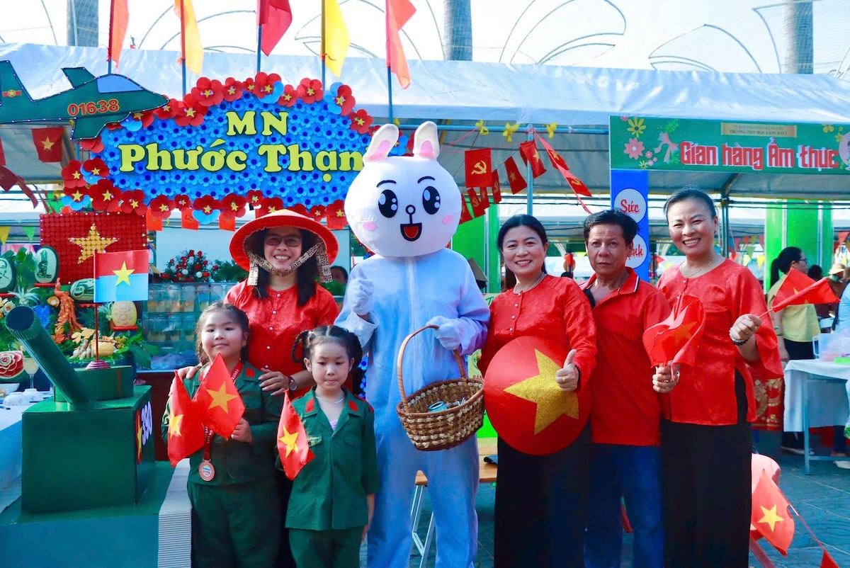 TP.HCM rộn ràng các hoạt động kỷ niệm 51 năm Ngày Giải phóng miền Nam - 5