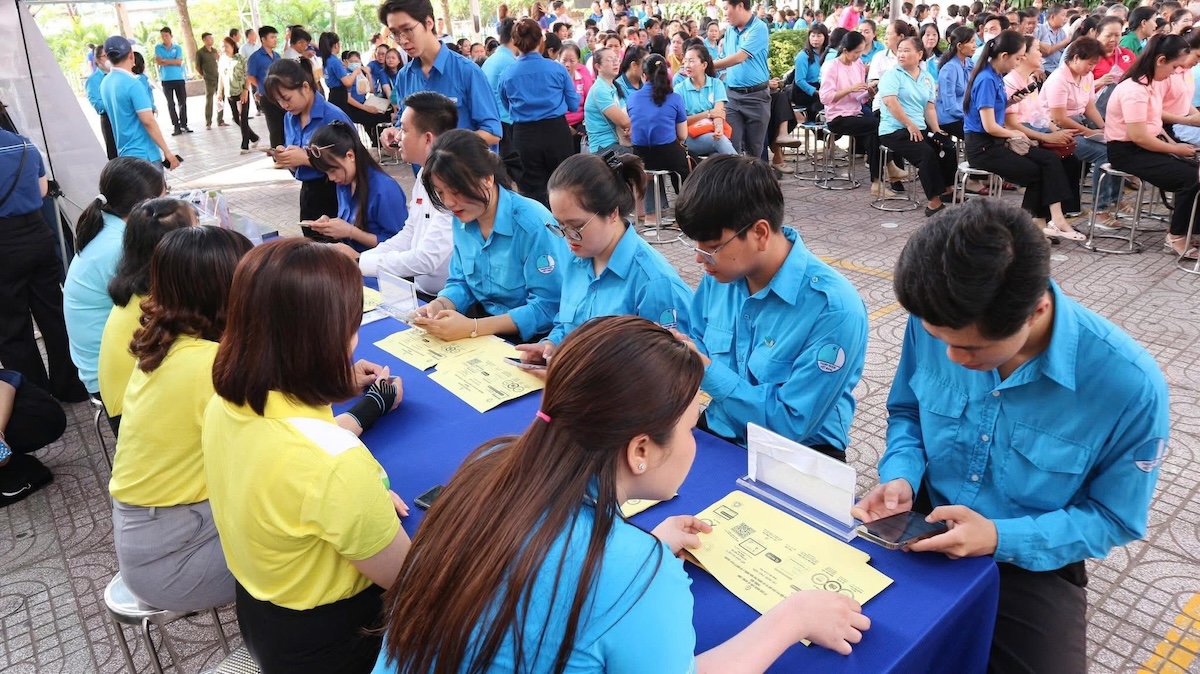 TP.HCM rộn ràng các hoạt động kỷ niệm 51 năm Ngày Giải phóng miền Nam - 13