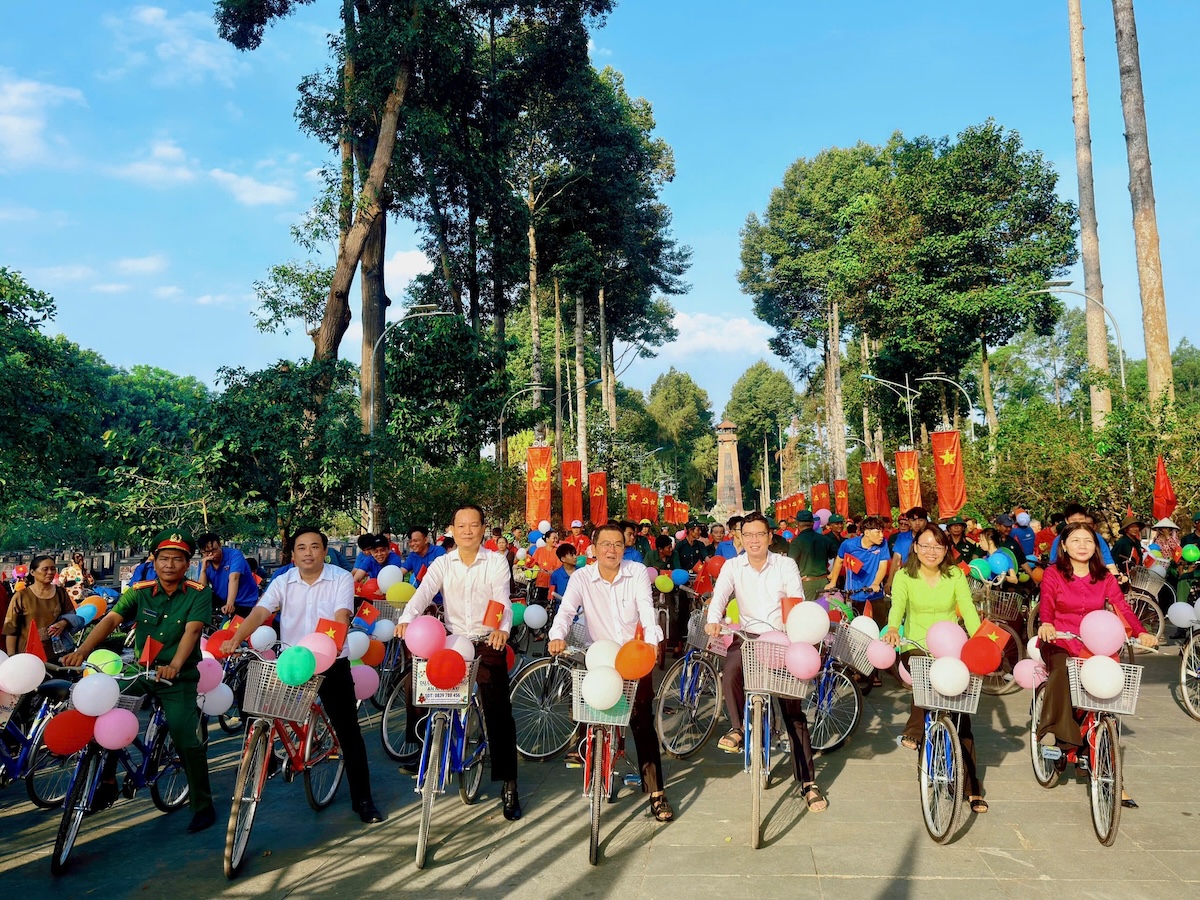 TP.HCM rộn ràng các hoạt động kỷ niệm 51 năm Ngày Giải phóng miền Nam - 4