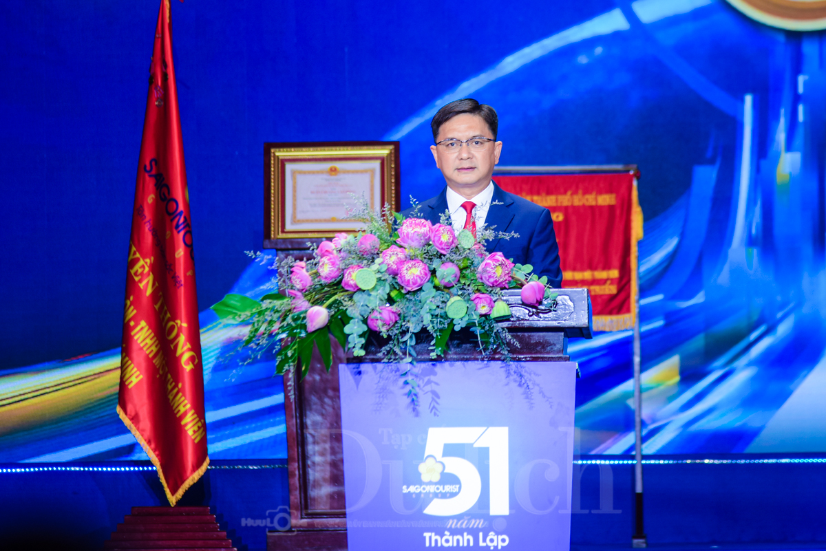 Dấu ấn 50 năm Saigontourist Group vinh dự đón nhận Huân chương cao quý - 5