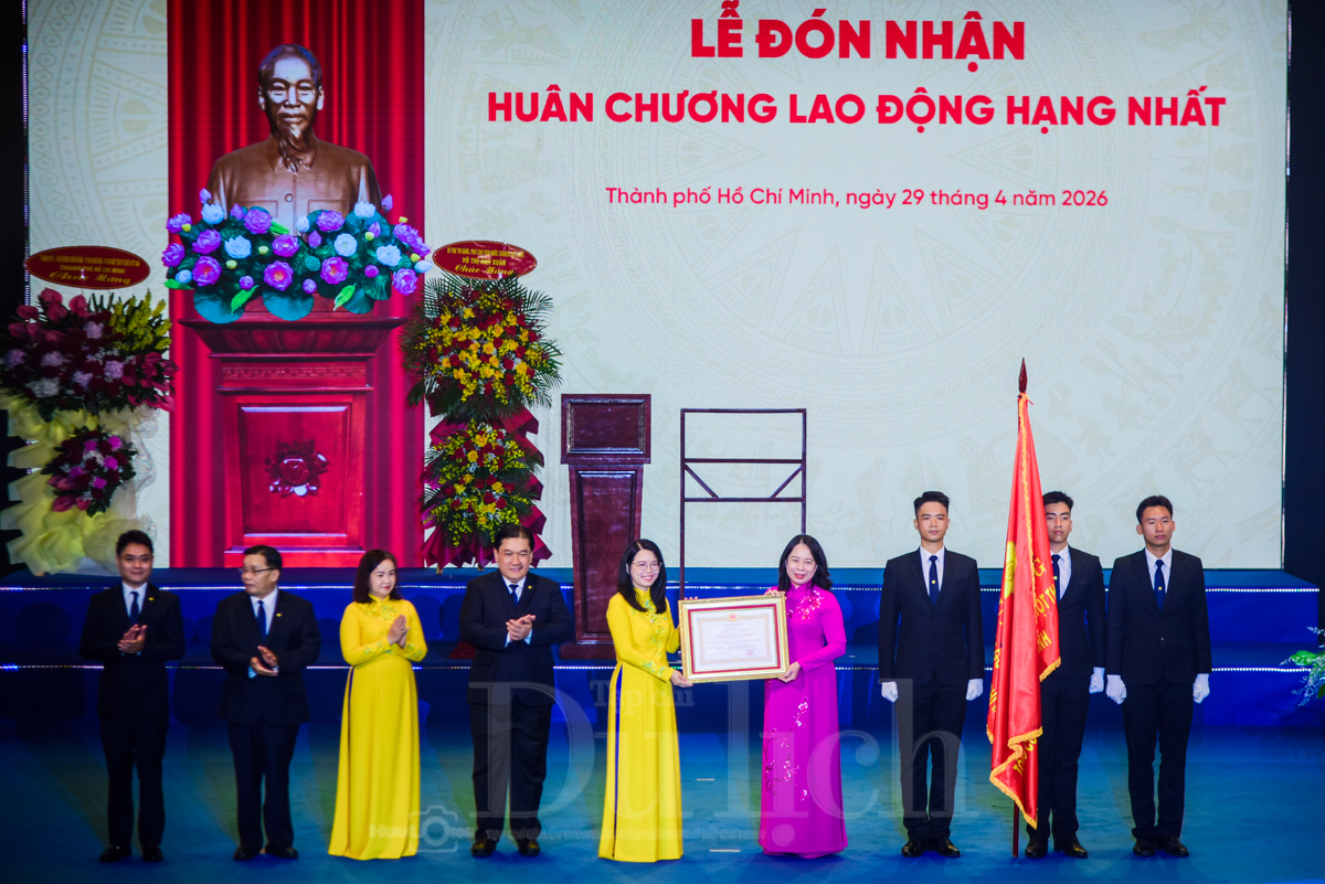 Dấu ấn 50 năm Saigontourist Group vinh dự đón nhận Huân chương cao quý - 2