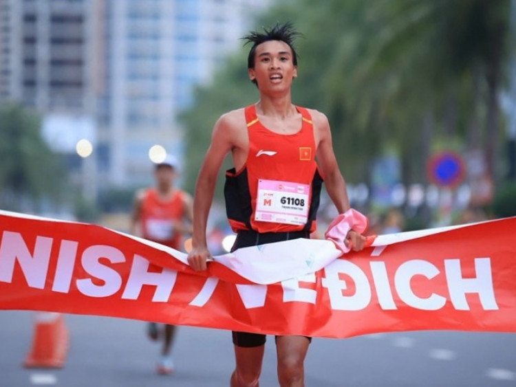 Li-Ning lan tỏa tinh thần thể thao tại Airasia Redrun Danang 2026