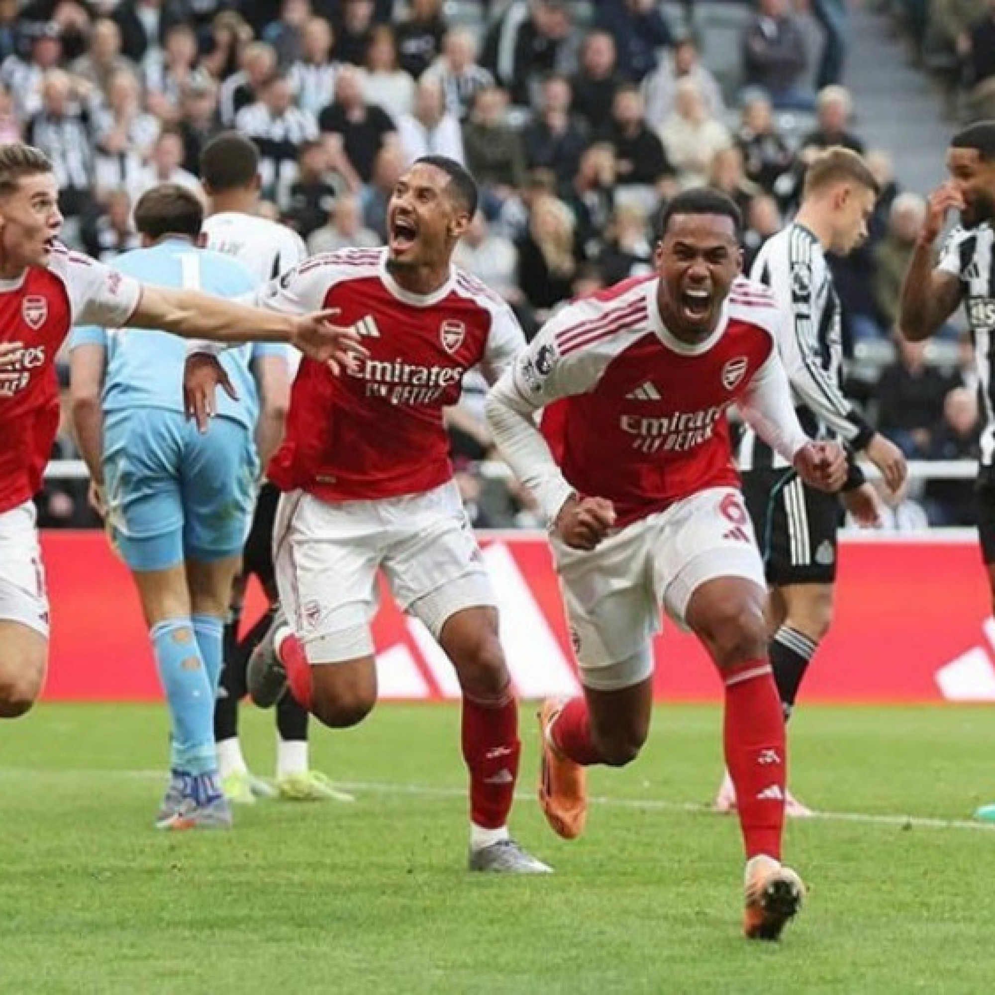  - “Bẫy pressing kép” của Arsenal: Chìa khóa khai thác tử huyệt Atletico Madrid