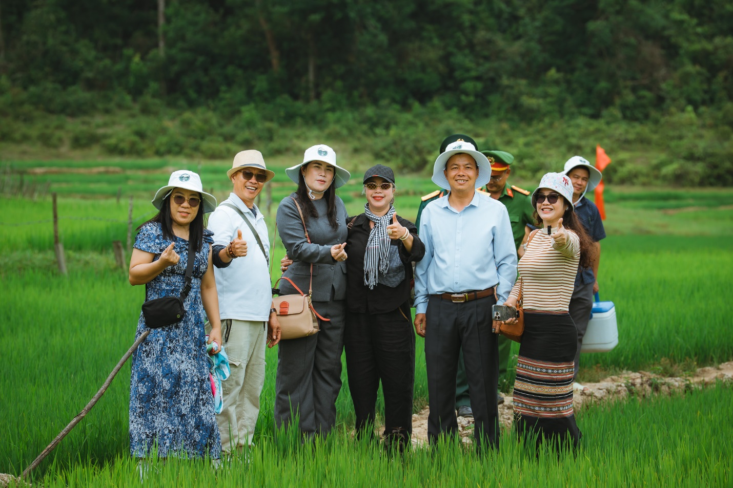 kon plong khai truong dong loat nhieu diem du lich hap dan du khach dip le 30/4 va 1/5 - 9