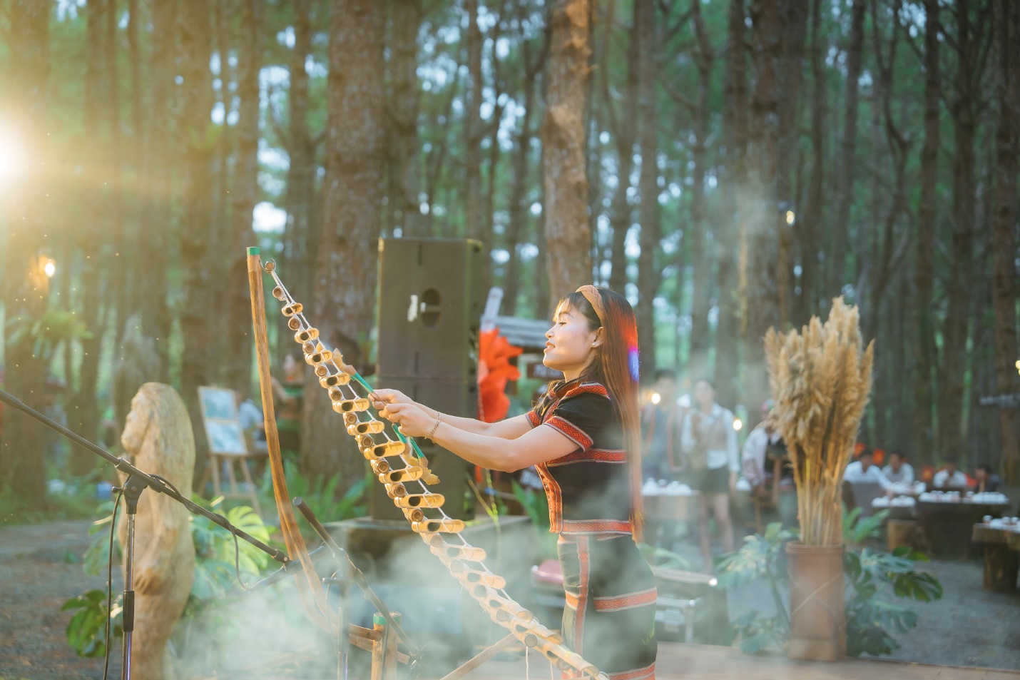 kon plong khai truong dong loat nhieu diem du lich hap dan du khach dip le 30/4 va 1/5 - 12