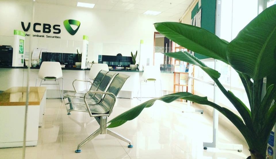 VCBS đối mặt áp lực chi phí vốn, lợi nhuận quý 1/2026 đi lùi dù doanh thu tăng mạnh - 1